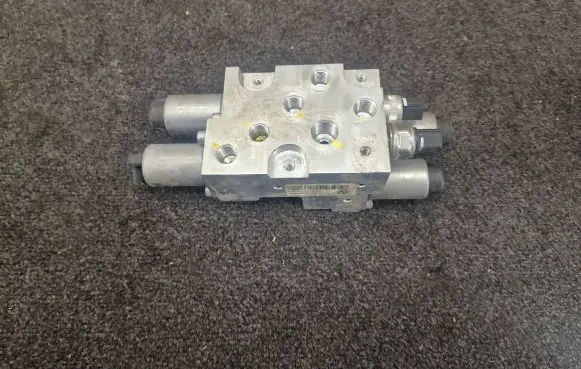 BMW X5 F15 Active stabilizer control unit 6794578