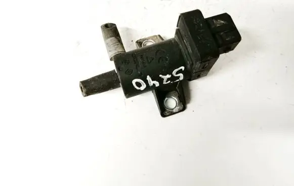 Renault Megane III Turbo solenoid valve 8200762162