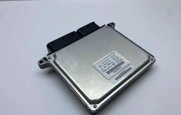 Mercedes-Benz C W204 Engine control unit/module A6461507972 A0054468740 OM646