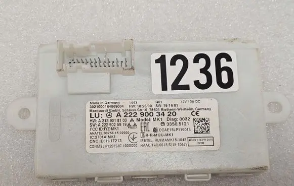 Mercedes-Benz C W205 Keyless system antenna A2229003420