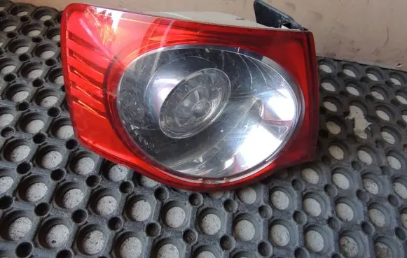 Volkswagen Jetta V Rear/tail lights 1K5945095G 983131