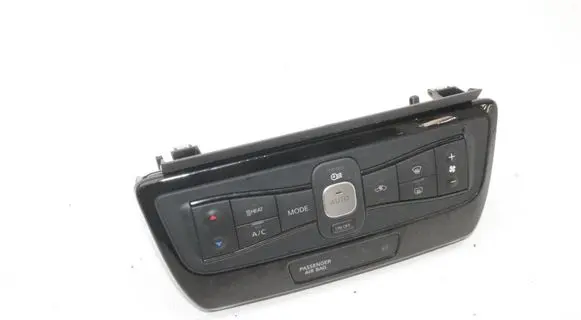 Nissan Leaf II (ZE1) Interior fan control switch 275005SE0B