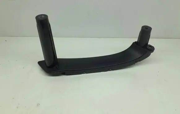 Skoda Octavia Mk2 (1Z) Front door trim (molding) 1z0868716