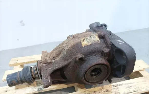 BMW X5 E70 Rear differential 7552523