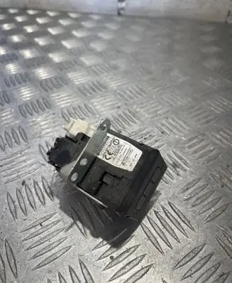 Toyota Corolla Verso AR10 Ignition lock 626399000