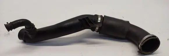 Land Rover Discovery 4 - LR4 Intercooler hose/pipe AH22-9F876-BB