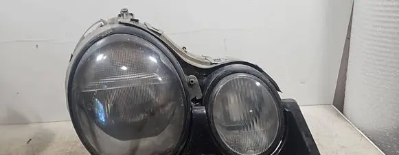 Mercedes-Benz E W210 Headlight/headlamp 14434600
