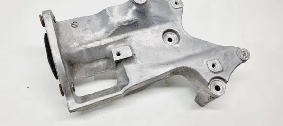 Nissan Qashqai J12 Generator/alternator bracket 220711B050 119106UA1A