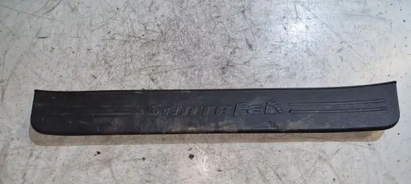 Hyundai Santa Fe Front sill trim cover 858812B000