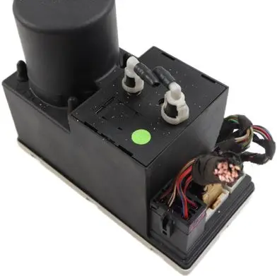 Audi A3 S3 8L Central locking vacuum pump 8L0862257L 1006090198