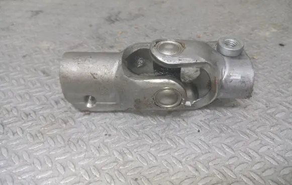 Honda HR-V Steering column universal joint