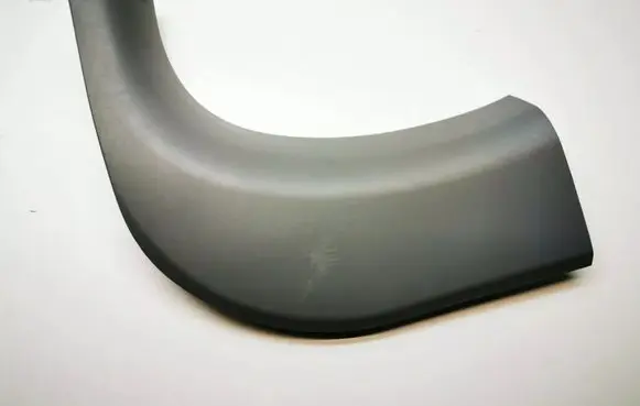 Foot area side trim