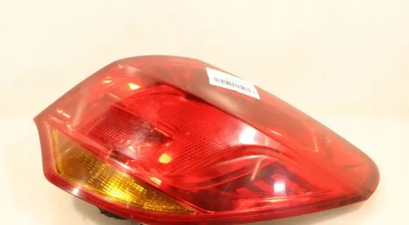 Opel Astra J Rear/tail lights E245027