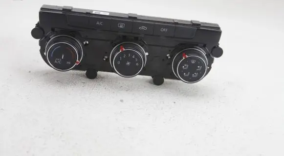 Volkswagen Golf VII Climate control unit 5G0907426M 5HB01117620