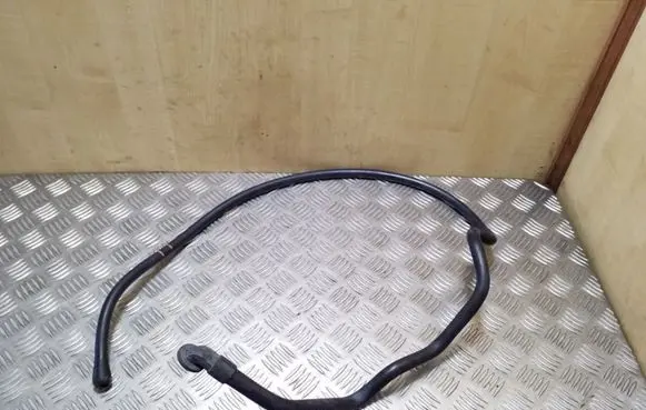 Volkswagen Touareg II Water drain line hose 7P6877202