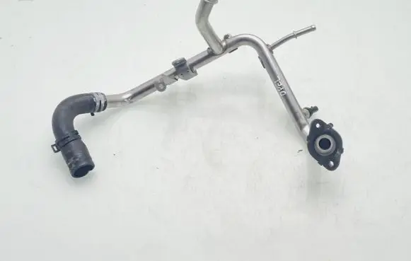 Coolant pipe/hose