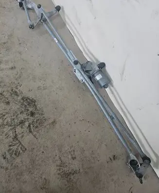 Ford Grand C-MAX Front wiper linkage and motor W163331 1033S