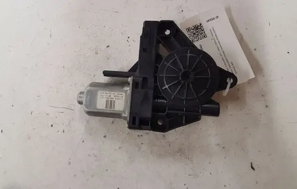 Volvo V60 Rear door window regulator motor