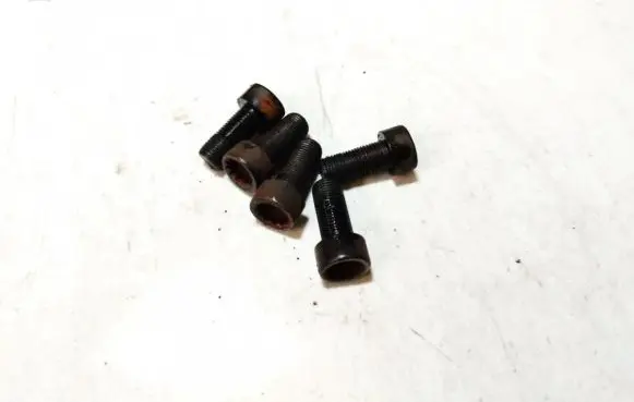 Audi A3 S3 8L Nuts/bolts 