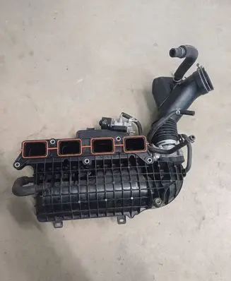 Toyota RAV 4 (XA40) Intake manifold 2203036020 1788036110
