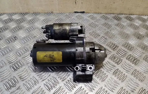 BMW 5 GT F07 Starter motor 1005831793