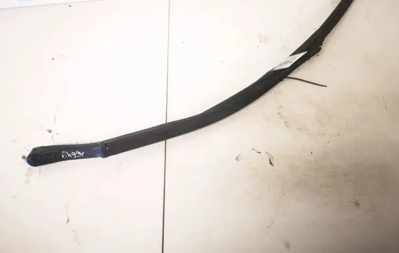 Alfa Romeo 147 Front wiper blade arm
