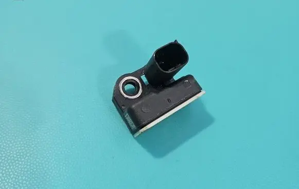 Renault Clio V Yaw turn rate sensor 319556539R IMPRK1570741
