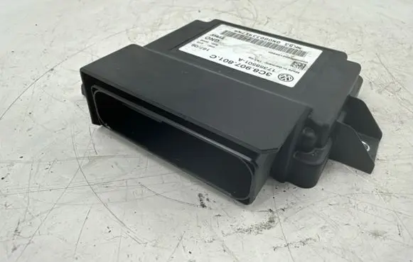 Volkswagen PASSAT B6 Hand brake control module 3C8907801C