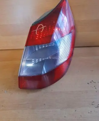 Renault Scenic II - Grand scenic II Rear/tail lights