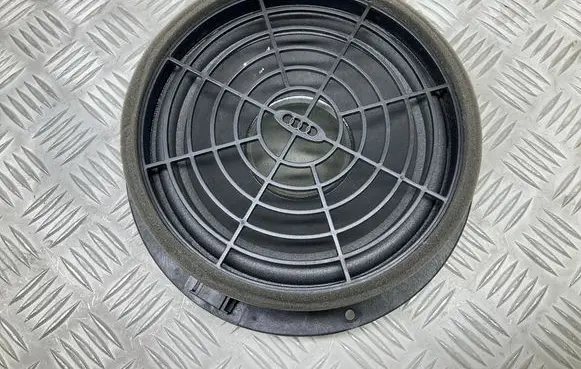 Audi Q3 8U Front door speaker 8R0035415