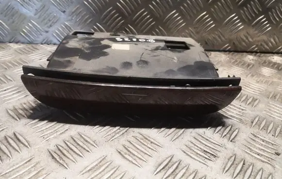 Mercedes-Benz S W220 Car ashtray 2206800252 A2206800252