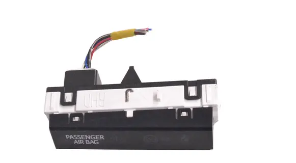 Toyota Prius (XW30) Passenger airbag on/off switch 8315047160