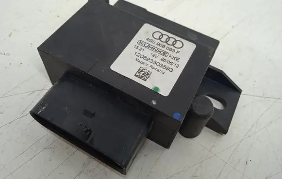 Audi A6 S6 C7 4G Fuel injection pump control unit/module 4G0906093 120623303593