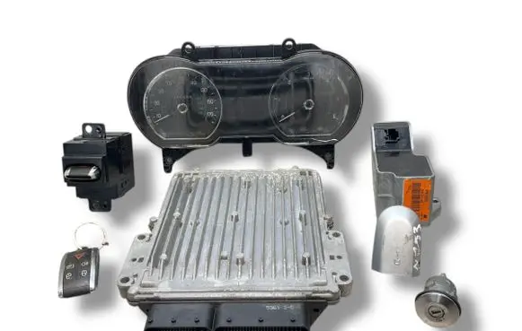 Jaguar XF X250 Engine ECU kit and lock set BW8310849JE CX2312C520PA 0281017914