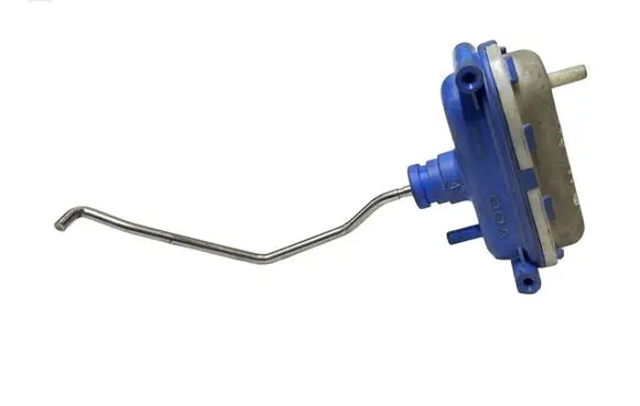 Audi A6 S6 C4 4A Central locking vacuum pump 4A9862153