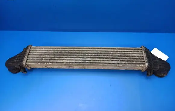 Mercedes-Benz E W211 Intercooler radiator A2115001102