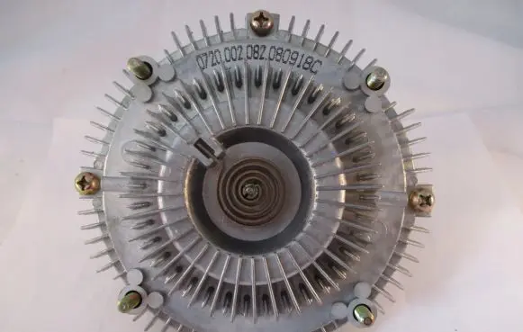 Toyota Hilux (N80, N90, N100, N110) Viscous fan clutch 0720002082 LK082