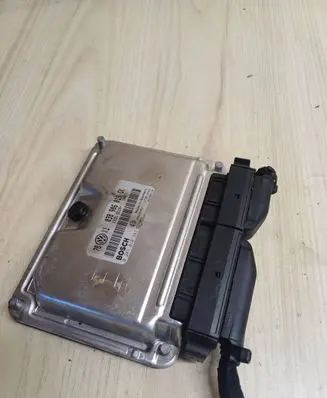 Volkswagen PASSAT B5.5 Engine control unit/module 038906019GK 28SA5457 0281010943