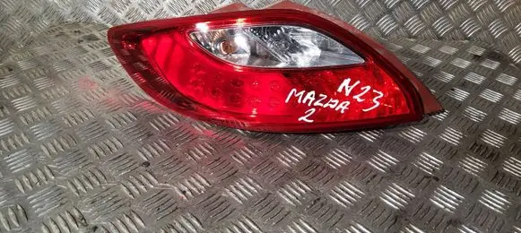Mazda 2 Rear/tail lights D65151160 K2442