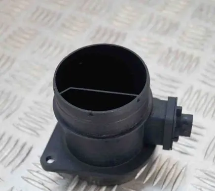 Volkswagen Polo V 6R Mass air flow meter