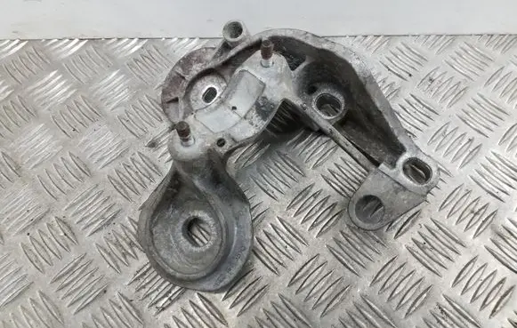 Audi A4 S4 B6 8E 8H Engine mounting bracket 8E0199351Q