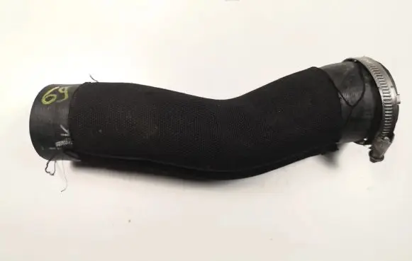 Audi Q7 4M Engine coolant pipe/hose