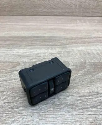 Opel Astra G Electric window control switch 13363401 90561086