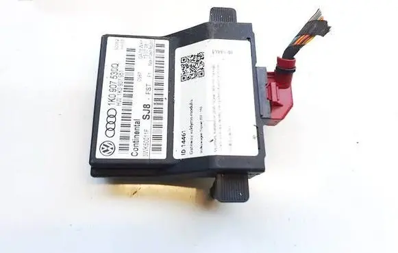 Volkswagen Tiguan Other control units/modules 1K0907530Q 1K0907951
