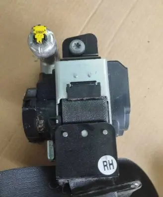 Ford Mondeo MK V Front seatbelt 0589P1000332