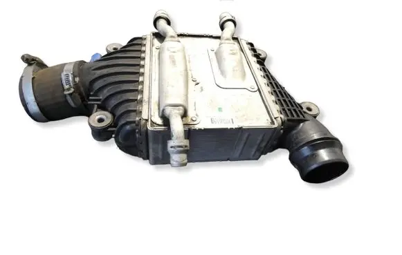Jaguar F-Pace Intercooler radiator GX736K775AE