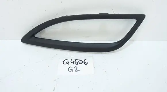 Hyundai i30 Rear bumper trim bar molding 