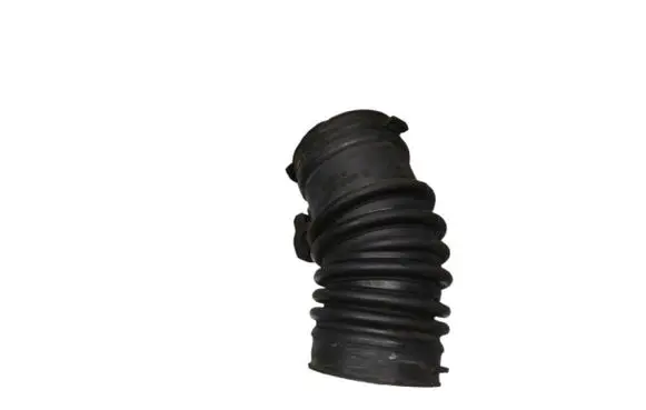 Mazda 626 Air intake hose/pipe L813132213