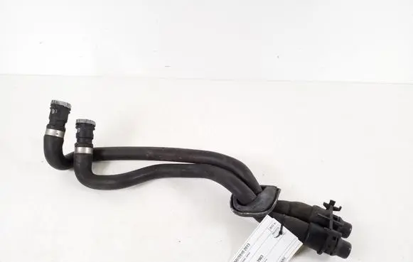 Volvo V60 Engine coolant pipe/hose 31342412