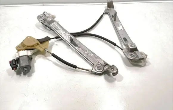 Jeep Patriot Front door window regulator with motor 05291799AA-C 0130822276 128000671A
